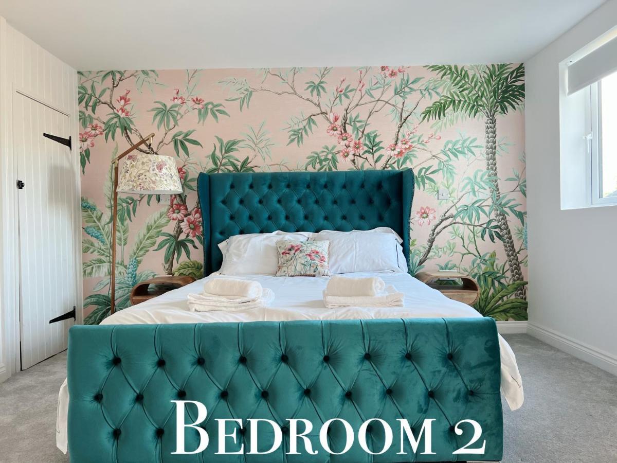 Shan Mu Inn Deluxe Hot-Tub Seaview Apartment Newlyn Exteriör bild