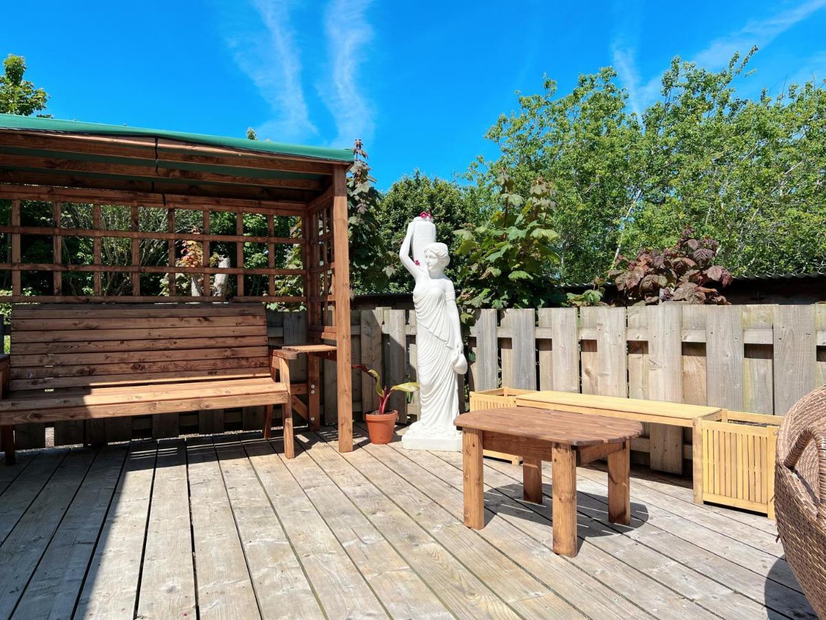 Shan Mu Inn Deluxe Hot-Tub Seaview Apartment Newlyn Exteriör bild